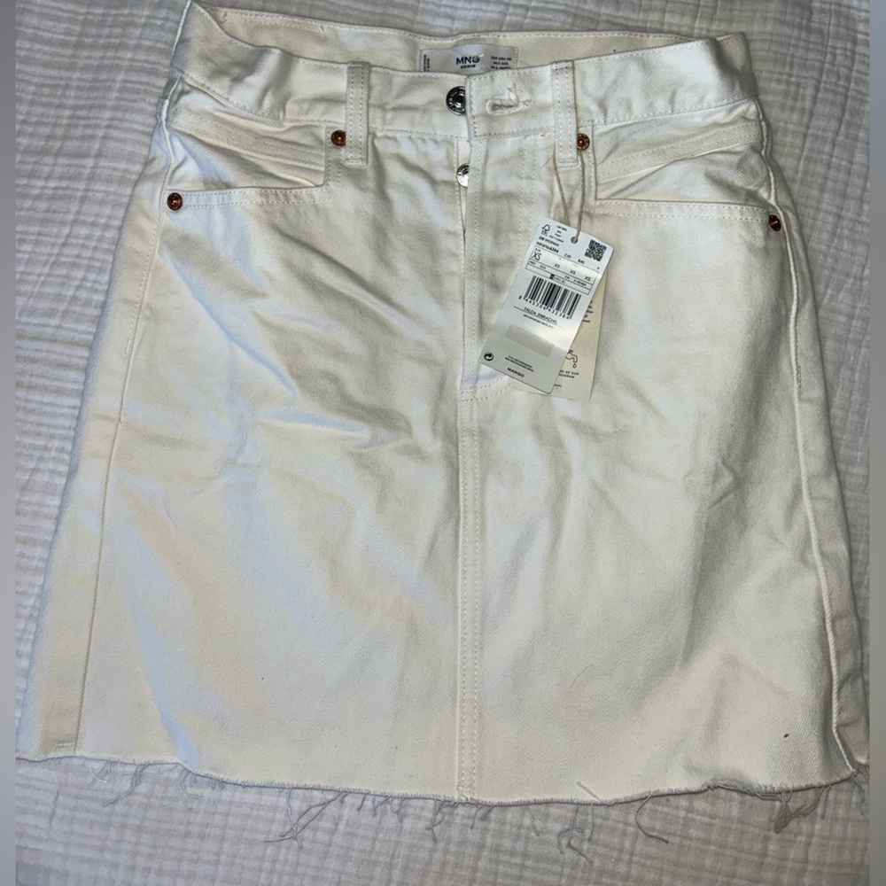 NWT Mango white denim mini skirt
